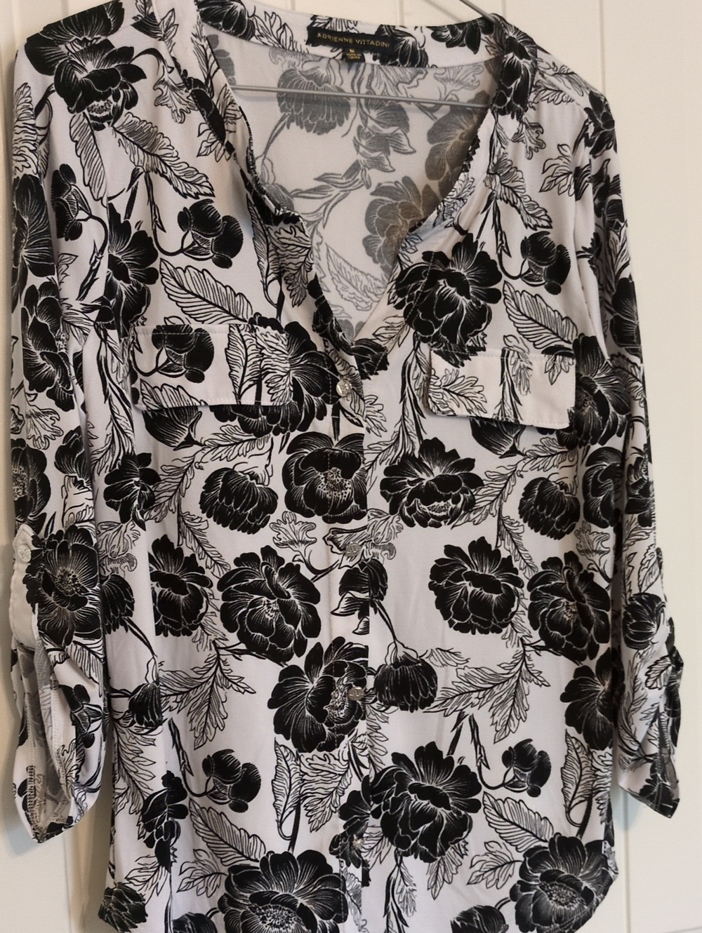 Adrienne Vittadini Black & White Floral V-Neck Tunic